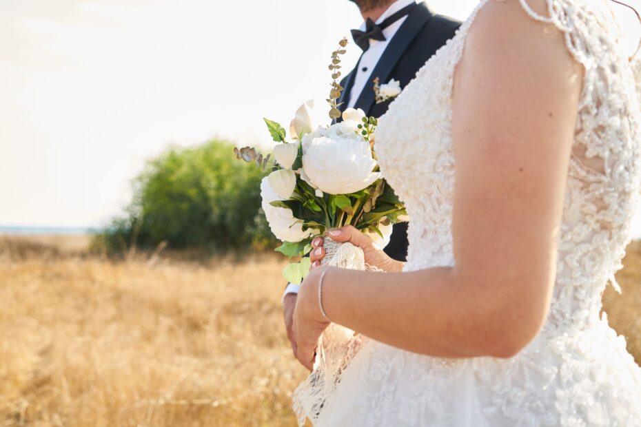 Illustration of The Financial Planning Steps Couples Take Before Getting Married